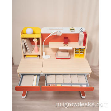 Дети здоровые деревянные детские столы и набор стула